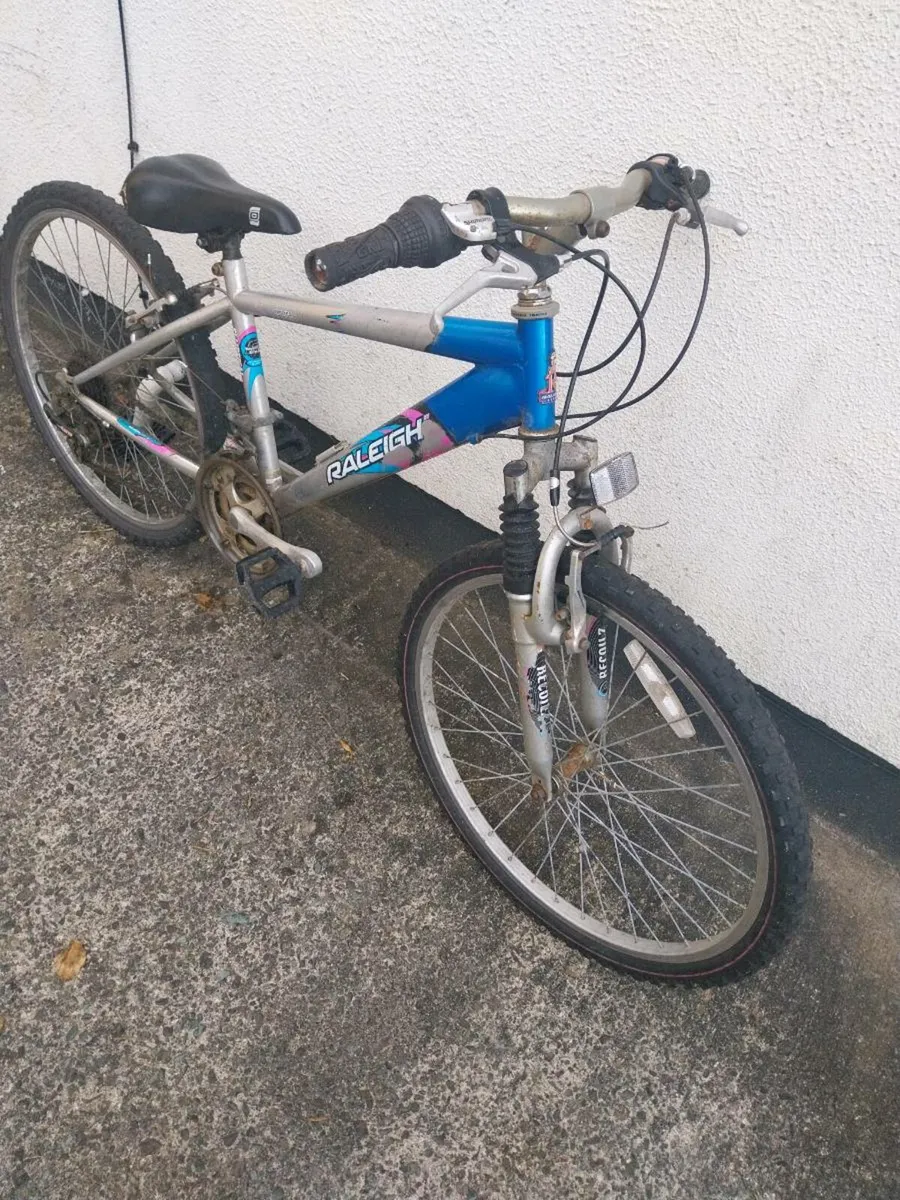 Boys mountain bike - Image 2