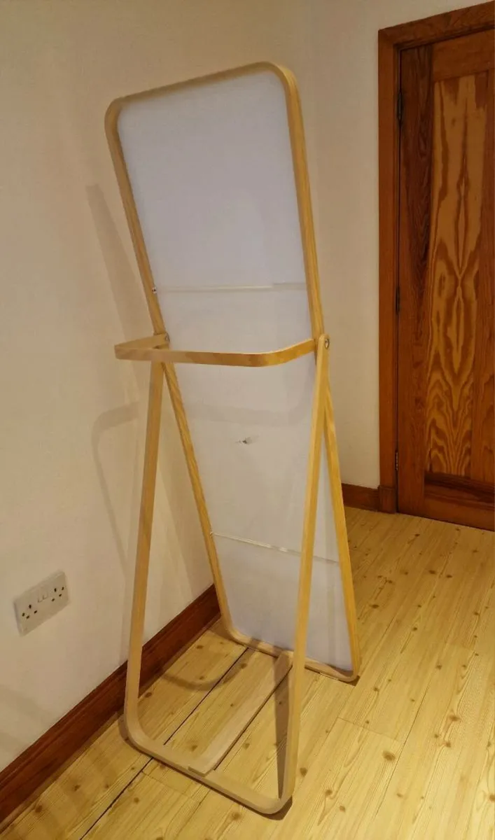 IKEA STANDING MIRROR - Image 4