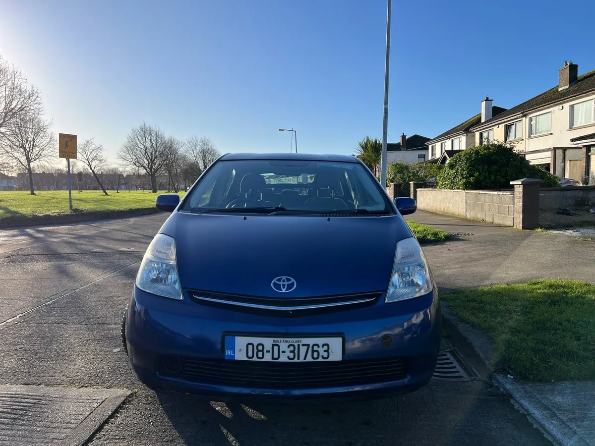Toyota Prius 1.5 hybrid - Image 2