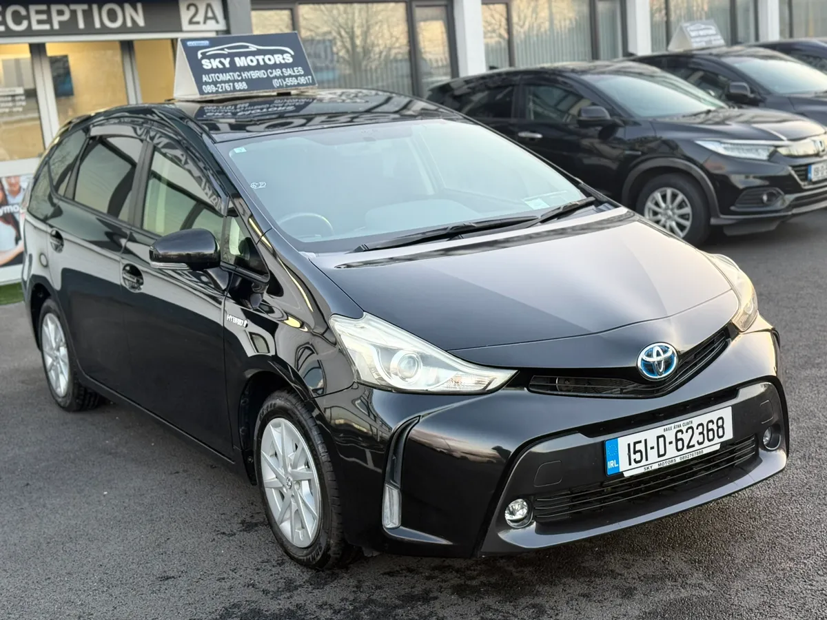2015 Toyota Prius Plus/alpha1.8 Hybrid auto 7Seate - Image 2