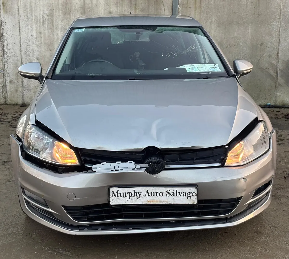 2017 VW Golf for parts - Image 1