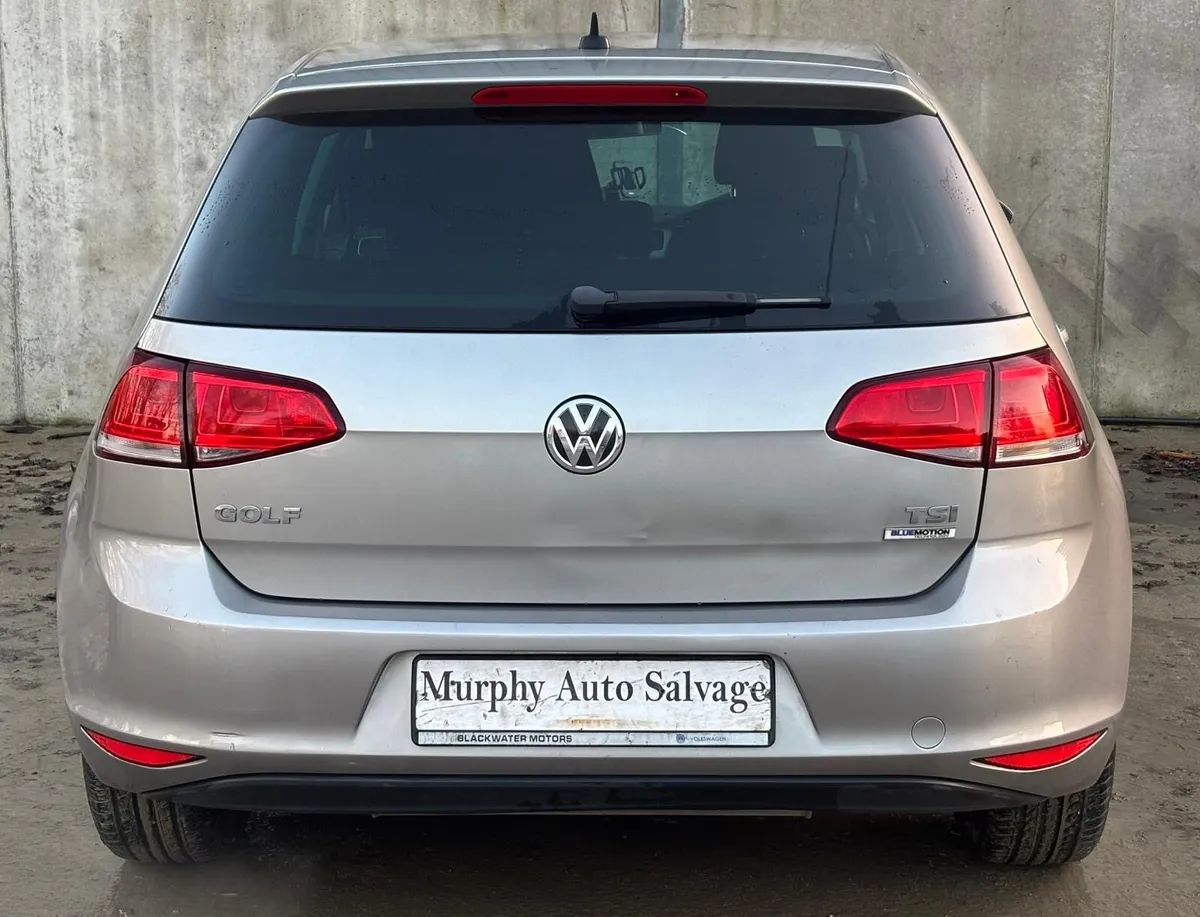 2017 VW Golf for parts - Image 3