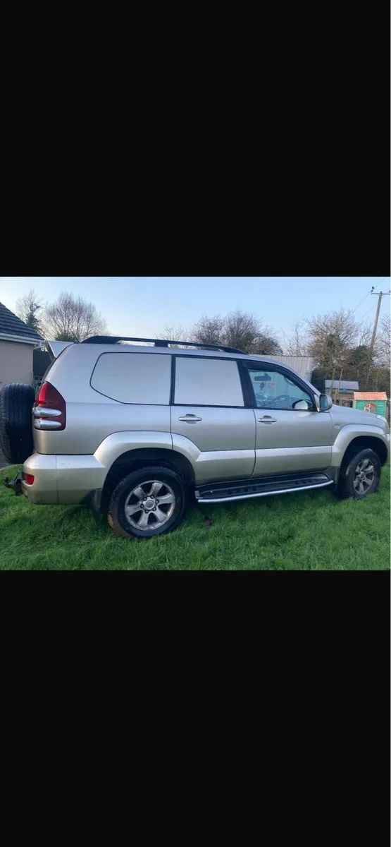 04 Landcruiser - Image 3