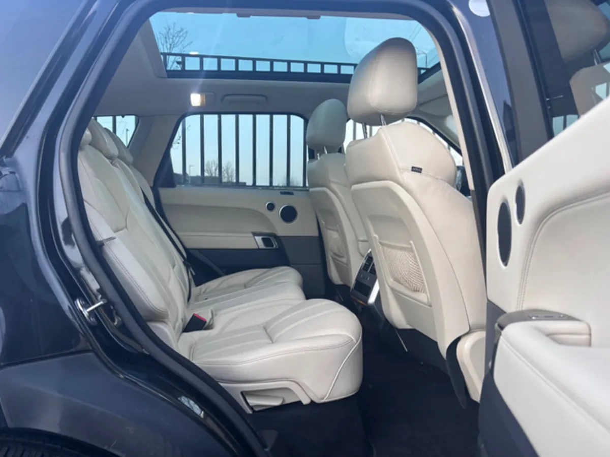 LAND ROVER RANGE ROVER SPORT 3.0 SDV RR SDV6 HSE - Image 4