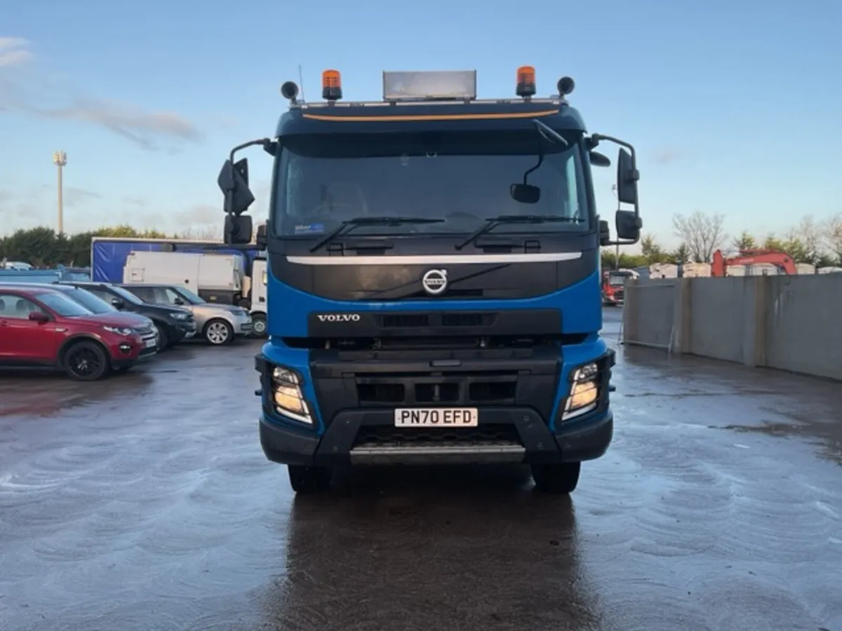 2020 Volvo FMX420 8x4 Steel Tipper - Image 2