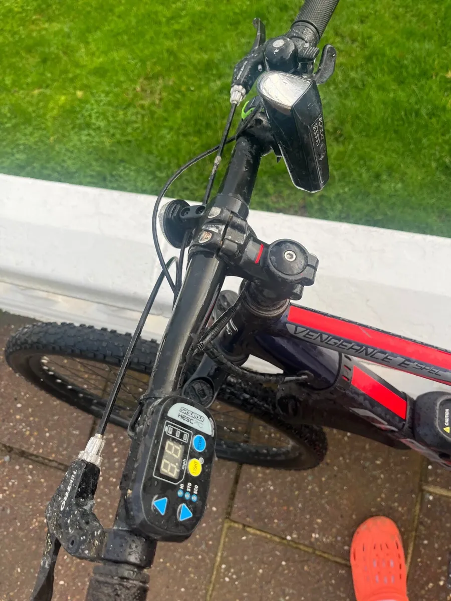 Carrera  Electric bike - Image 3