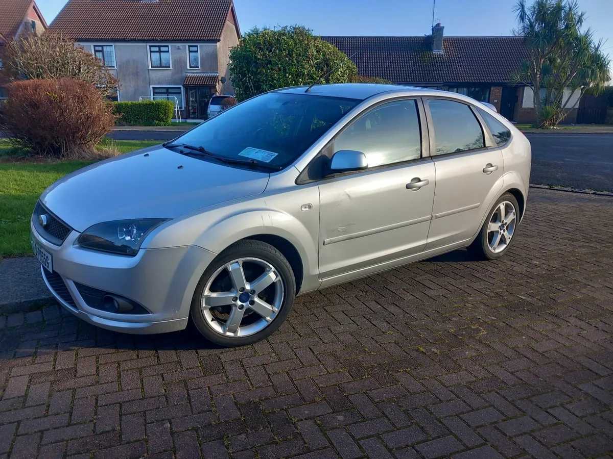 07 FOCUS ZETEC 1.6 PETROL €1750 - Image 3