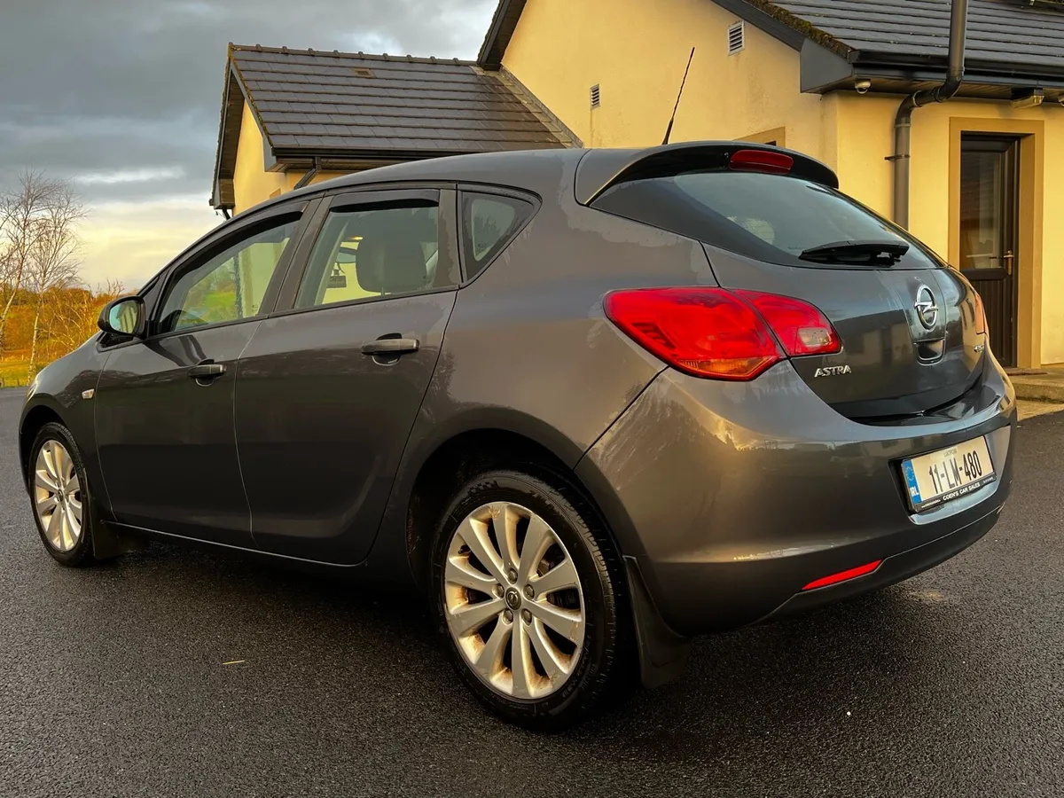 Opel Astra - Image 3