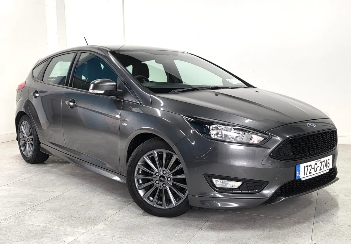 2017 Ford Focus 1.5 TDCi ST Line 120 - Sat Nav - Image 2