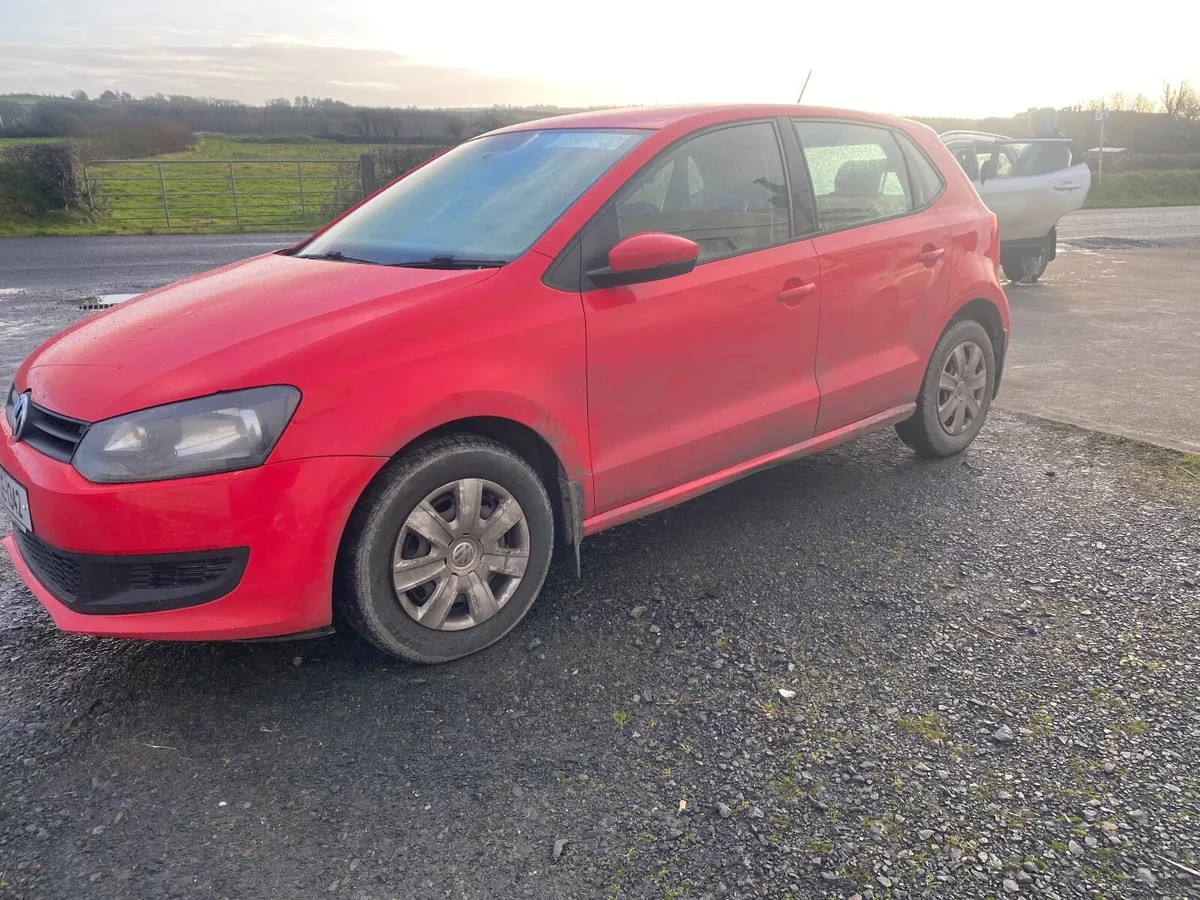 Volkswagen Polo 2011 - Image 3