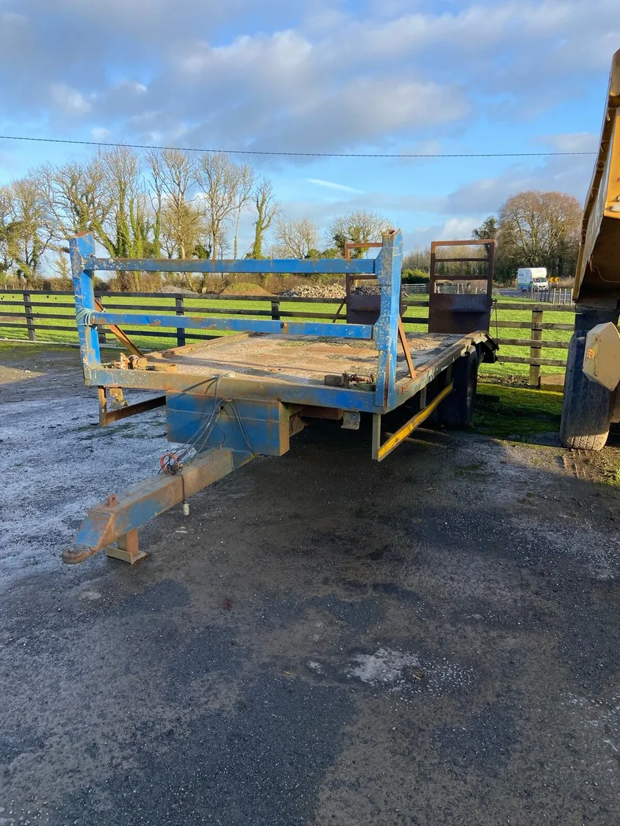 Low loader - Image 3