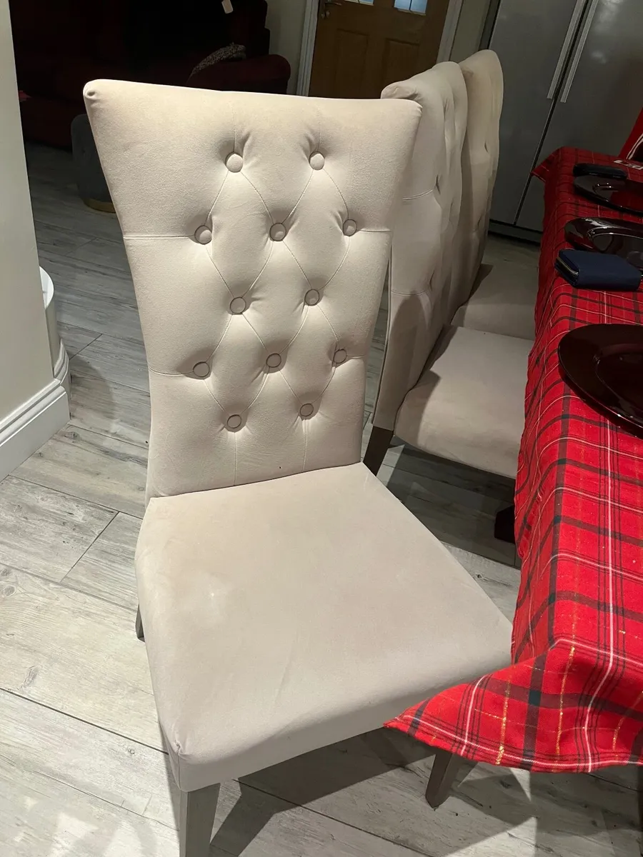 8 Dining Room Chairs for sale - Image 4