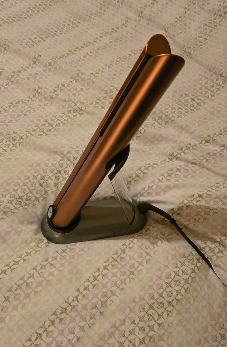 Dyson corrale hair straightener - Image 2