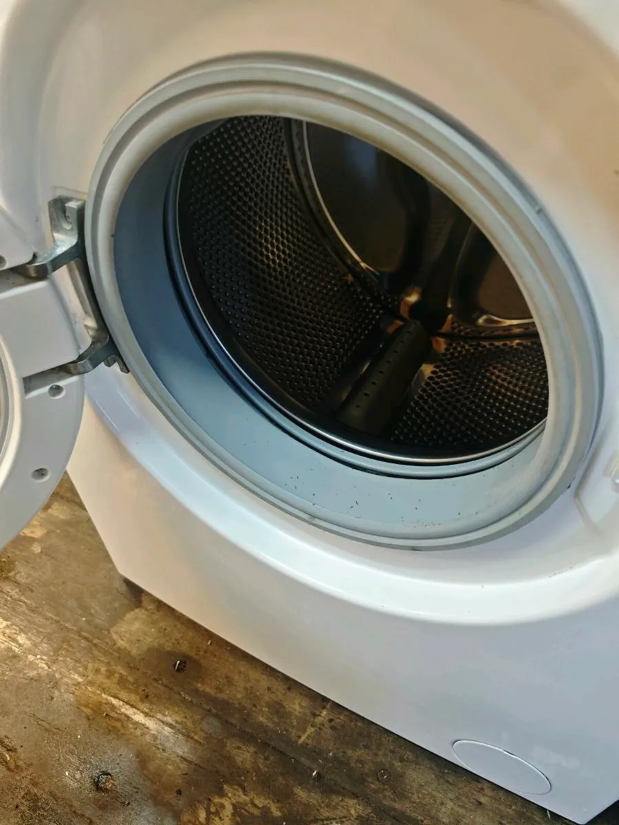 Bosch washing machine - Image 4