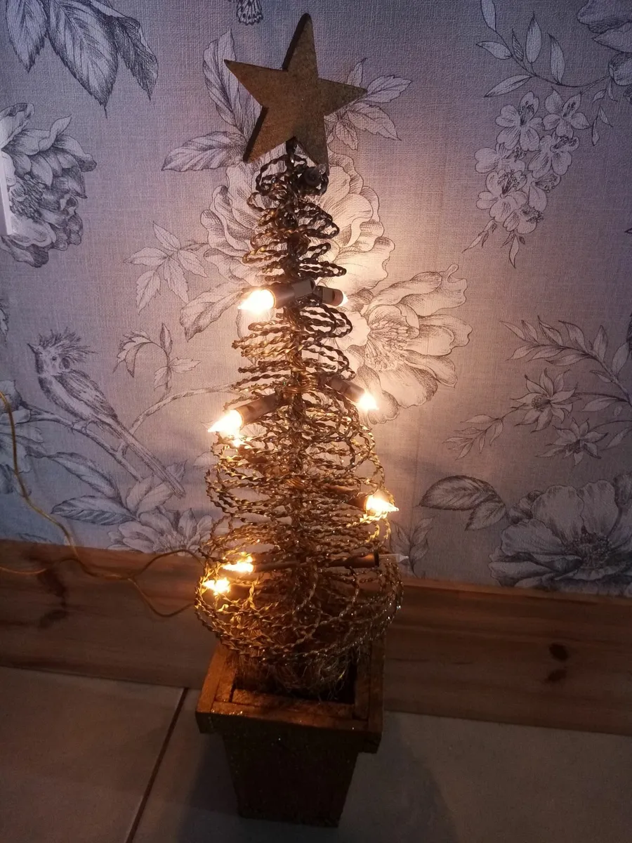 Christmas tree Light etc Bundle - Image 1