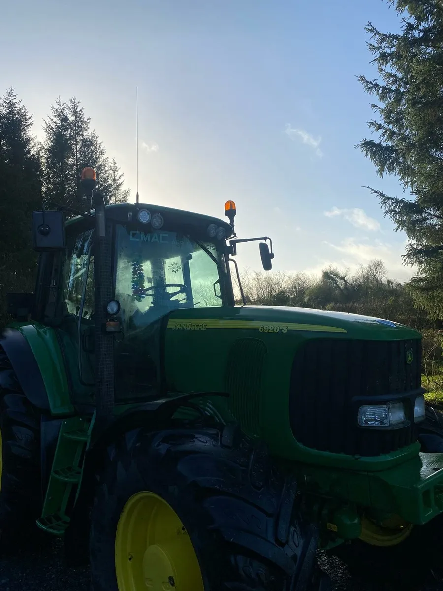 John Deere 6920S - Image 2