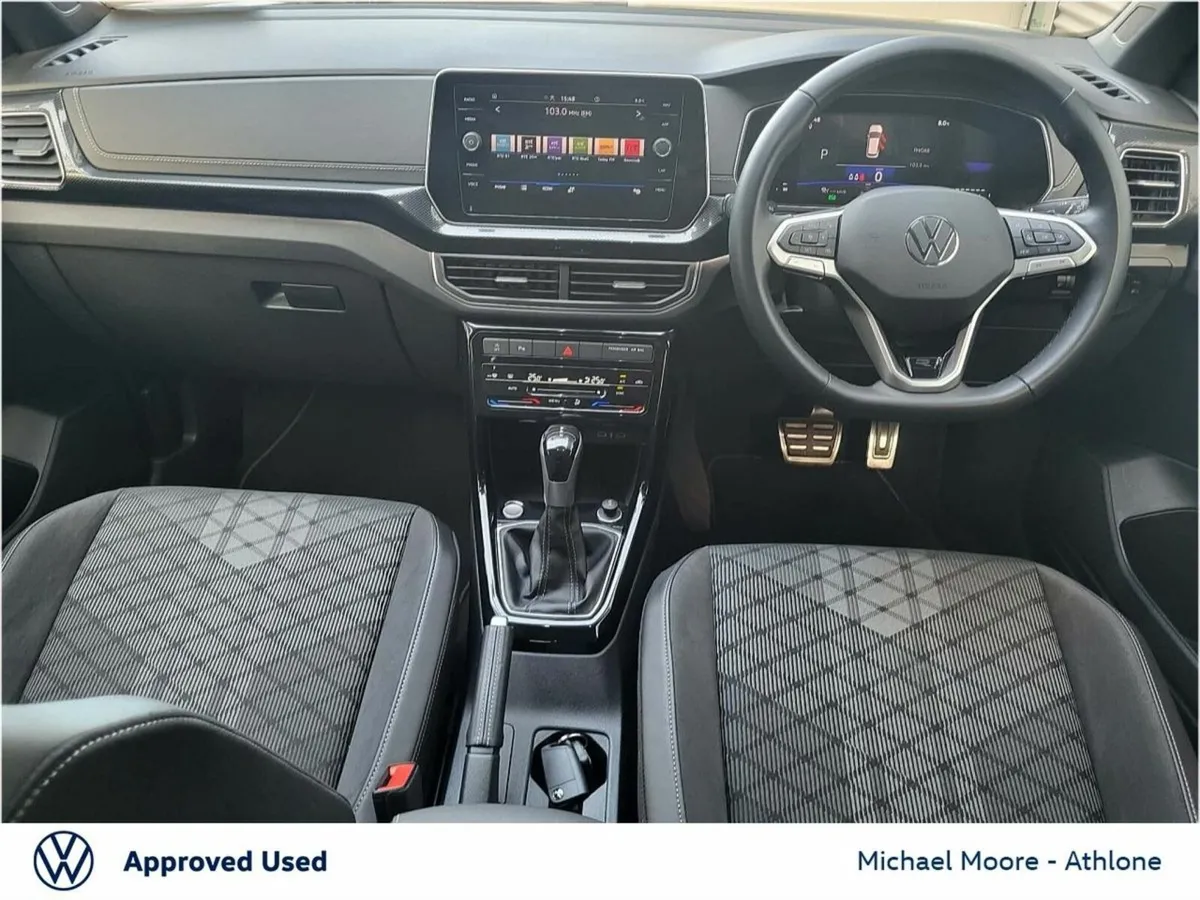 Volkswagen T-Cross R-Line 1.0 TSI D7F 116HP AUTO D - Image 2