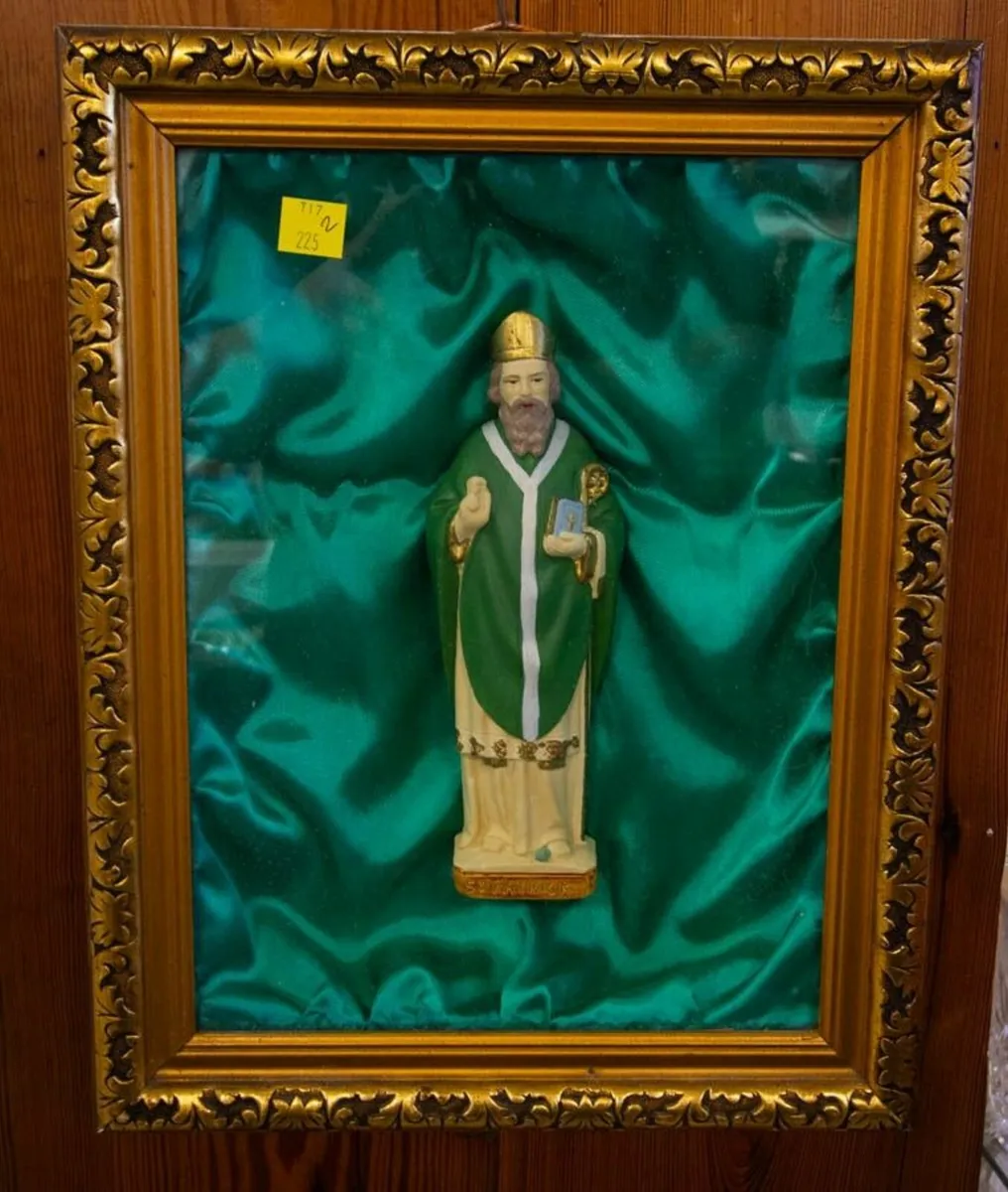 Saint Patrick Shadow box