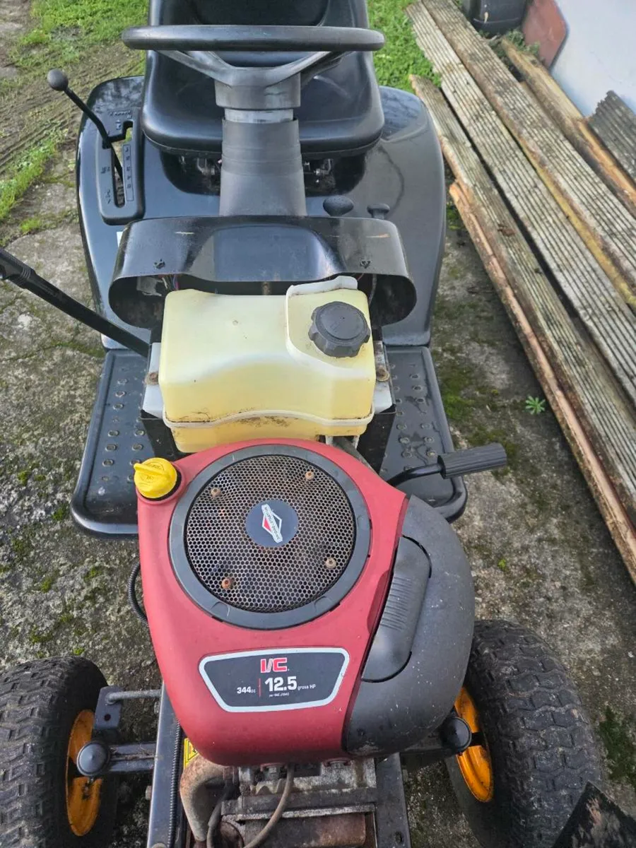 Partner Ride-on tractor - Image 2