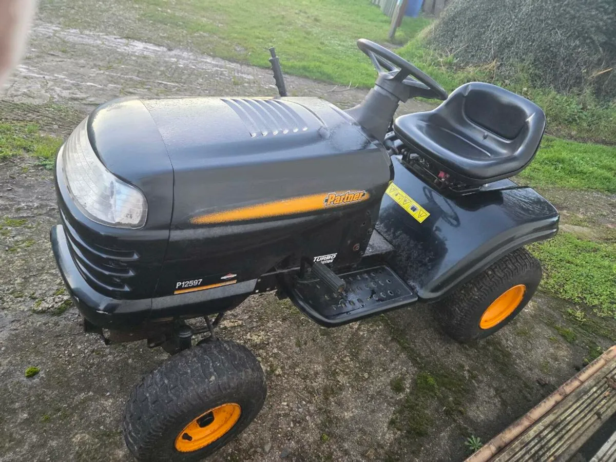 Partner Ride-on tractor - Image 3