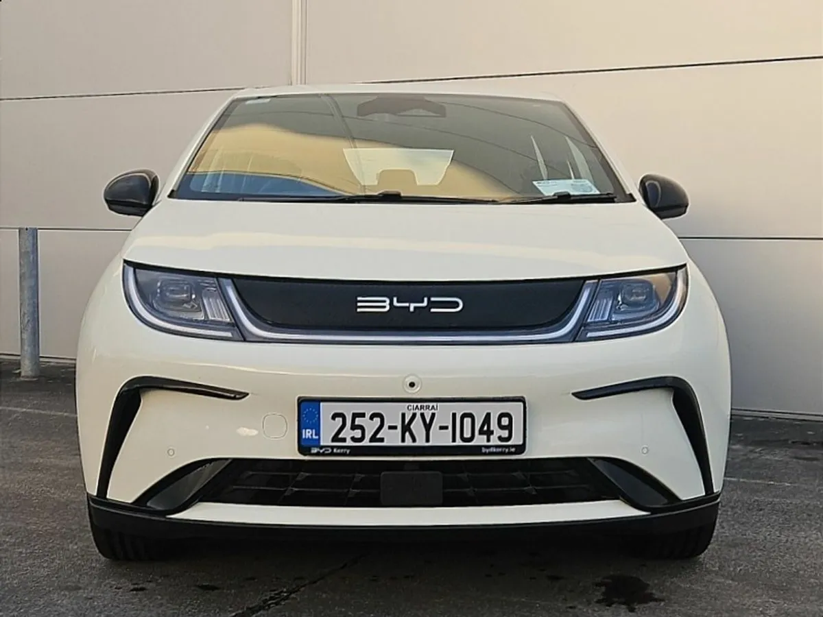 BYD DOLPHIN EV 60kWh 204PS Comfort - Image 3