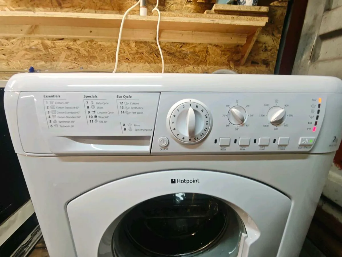 Hotpoint washing machine 7kg - Image 2