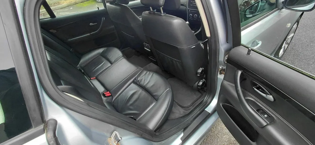 Saab 93 Aero Sportwagon - Image 2