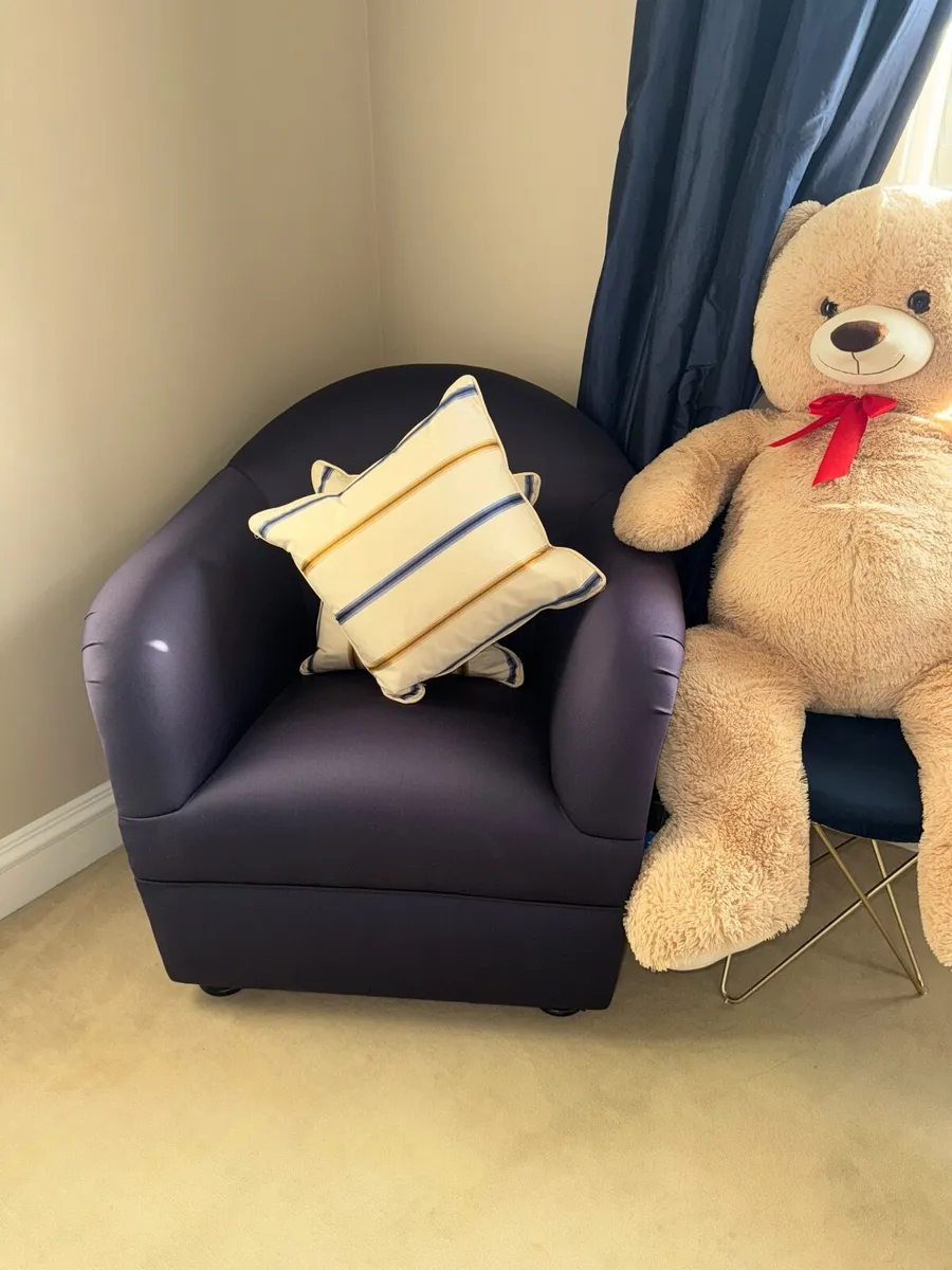 Home furniture - Image 1