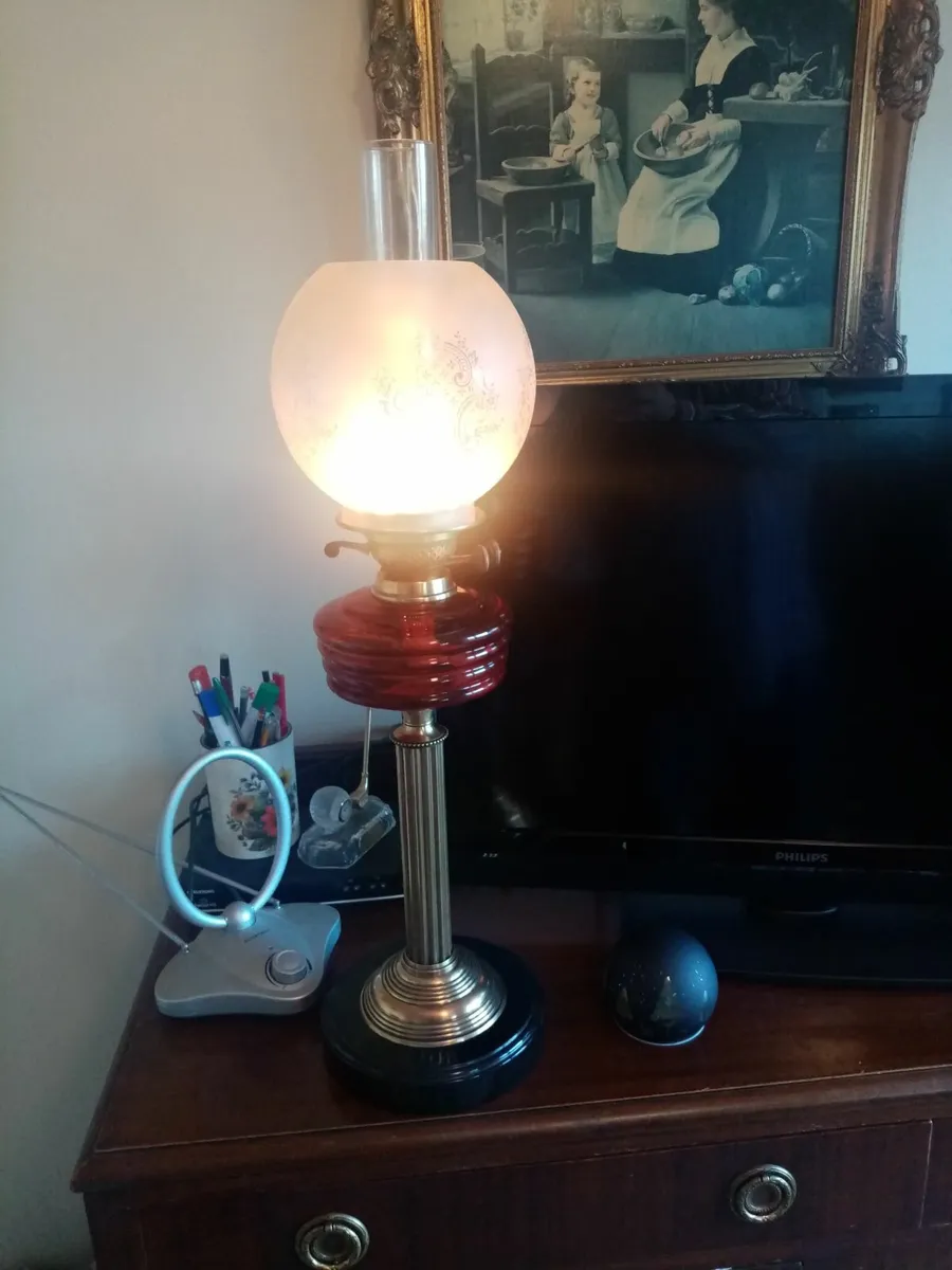 Victorian Oil Lamp - Image 1