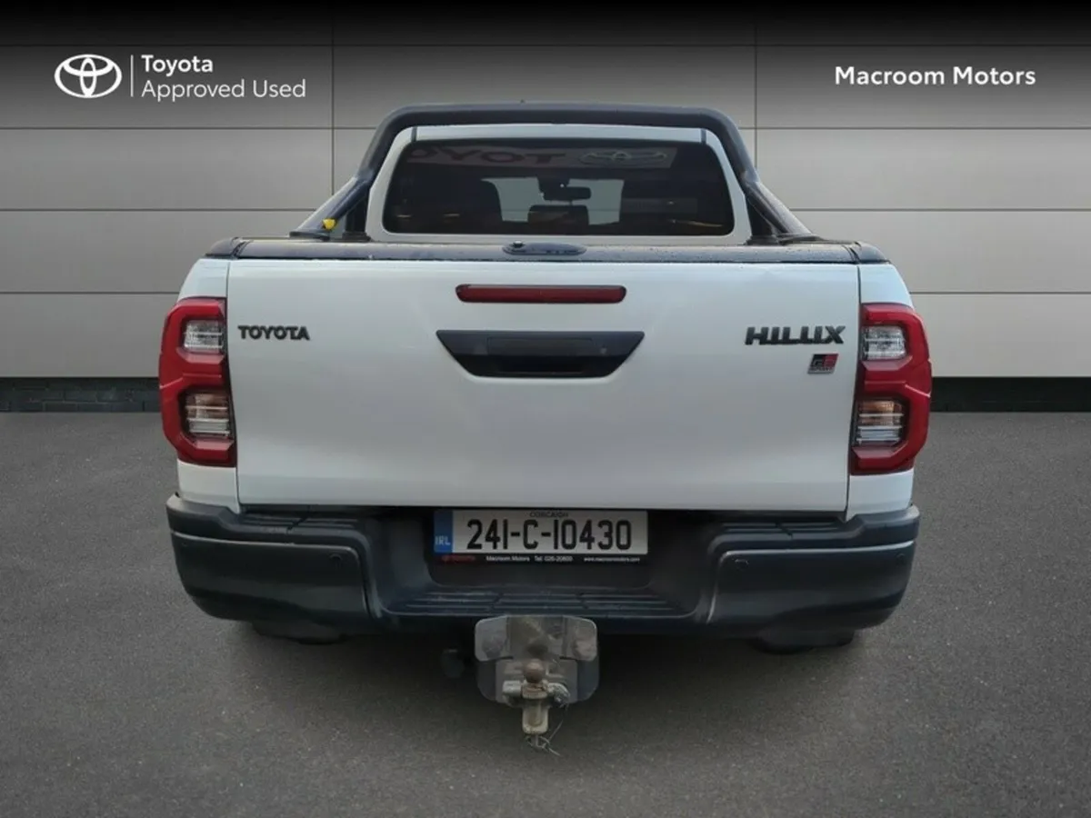 Toyota Hilux - Image 4