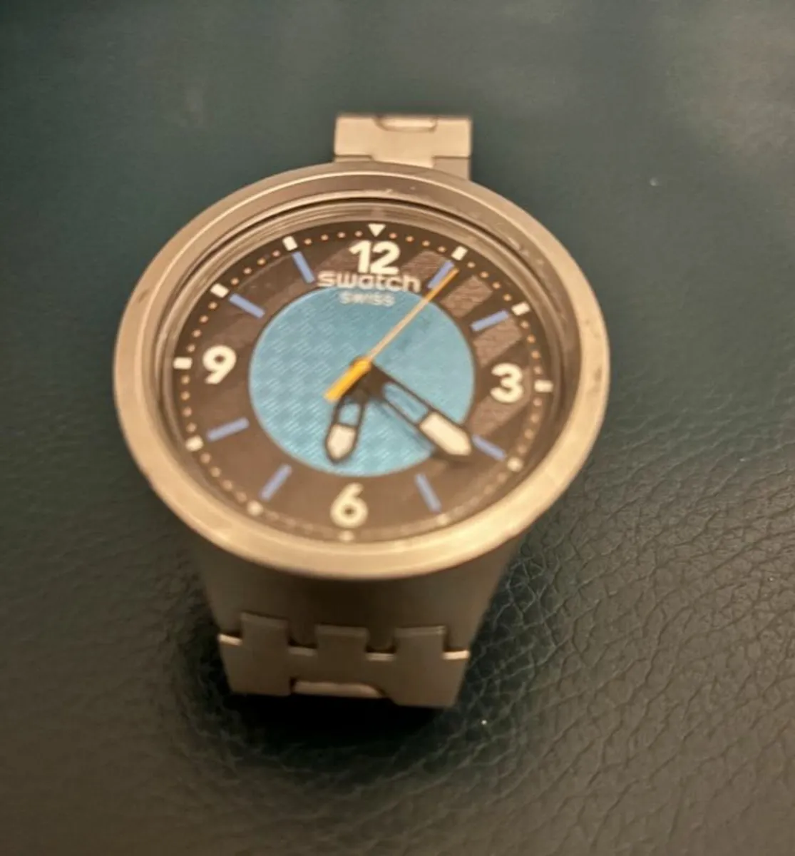 Swatch Irony Big Bold Frost Bloom - Image 3