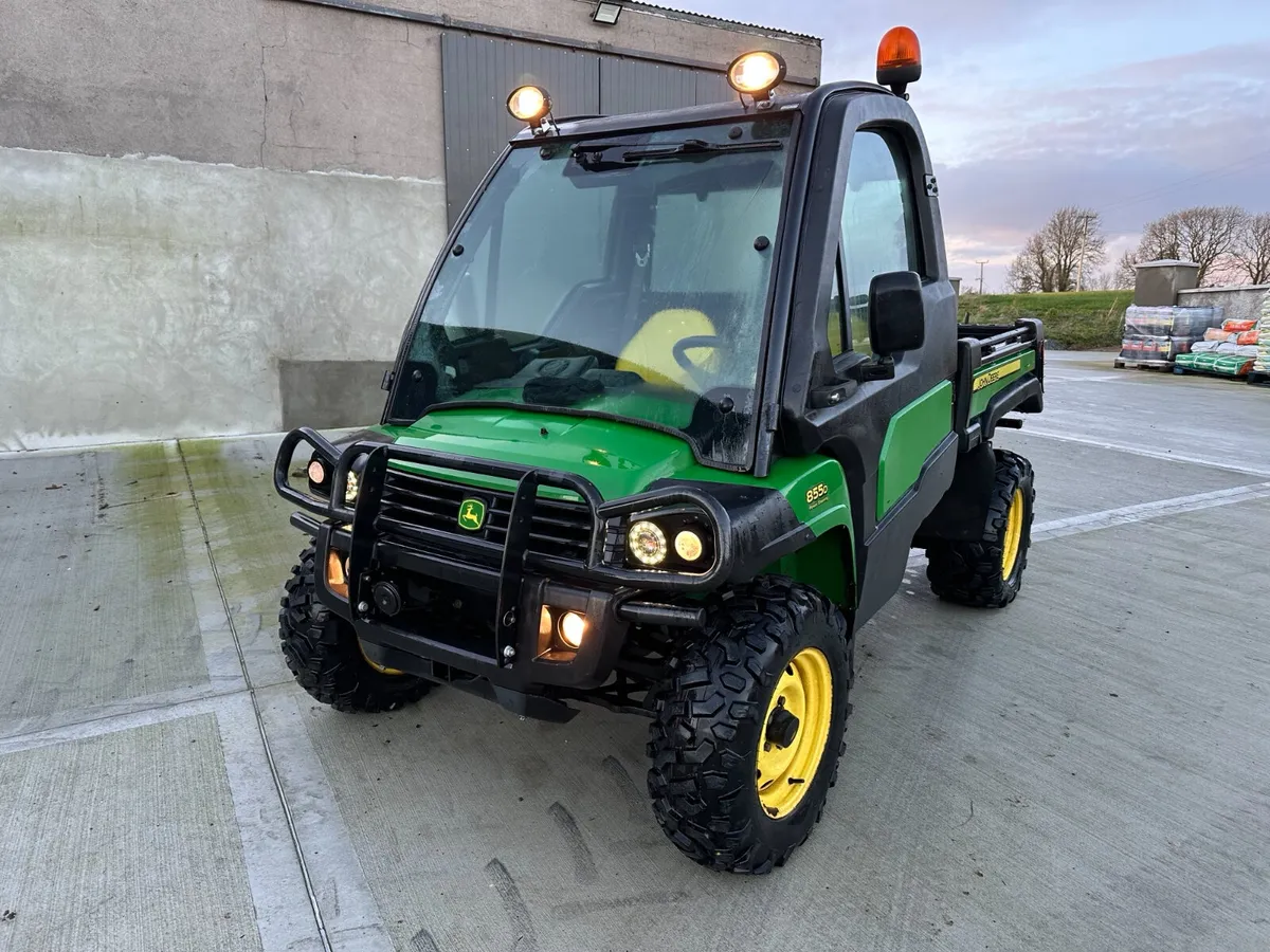 2017 JOHN DEERE GATOR 855D - Image 1