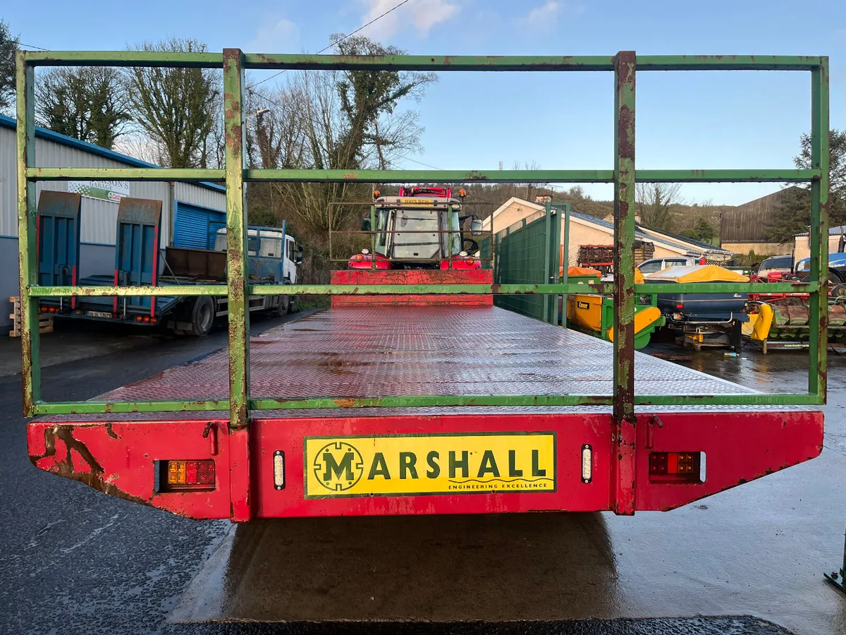 25ft marshal trailer - Image 3