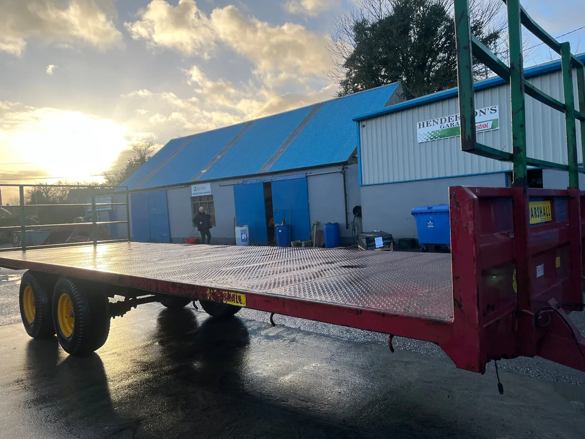 25ft marshal trailer - Image 4