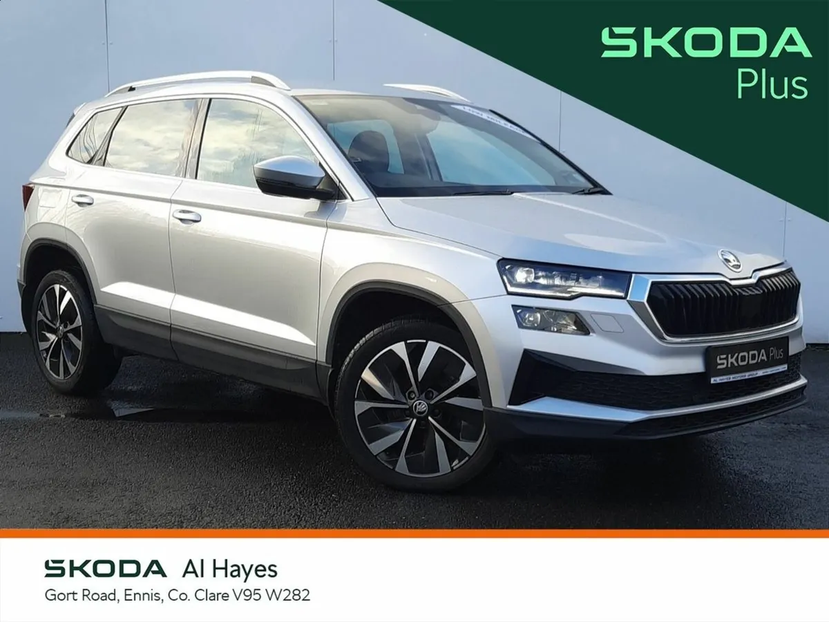 Skoda Karoq **HEATED SEATS**SAT NAV**STYLE MODEL** - Image 1