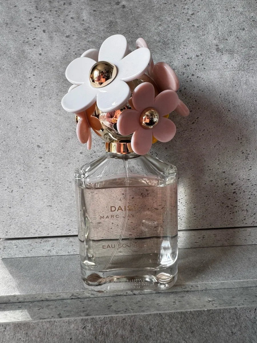 Marc Jacobs Daisy Eau So Fresh Perfume 75ml - Image 1