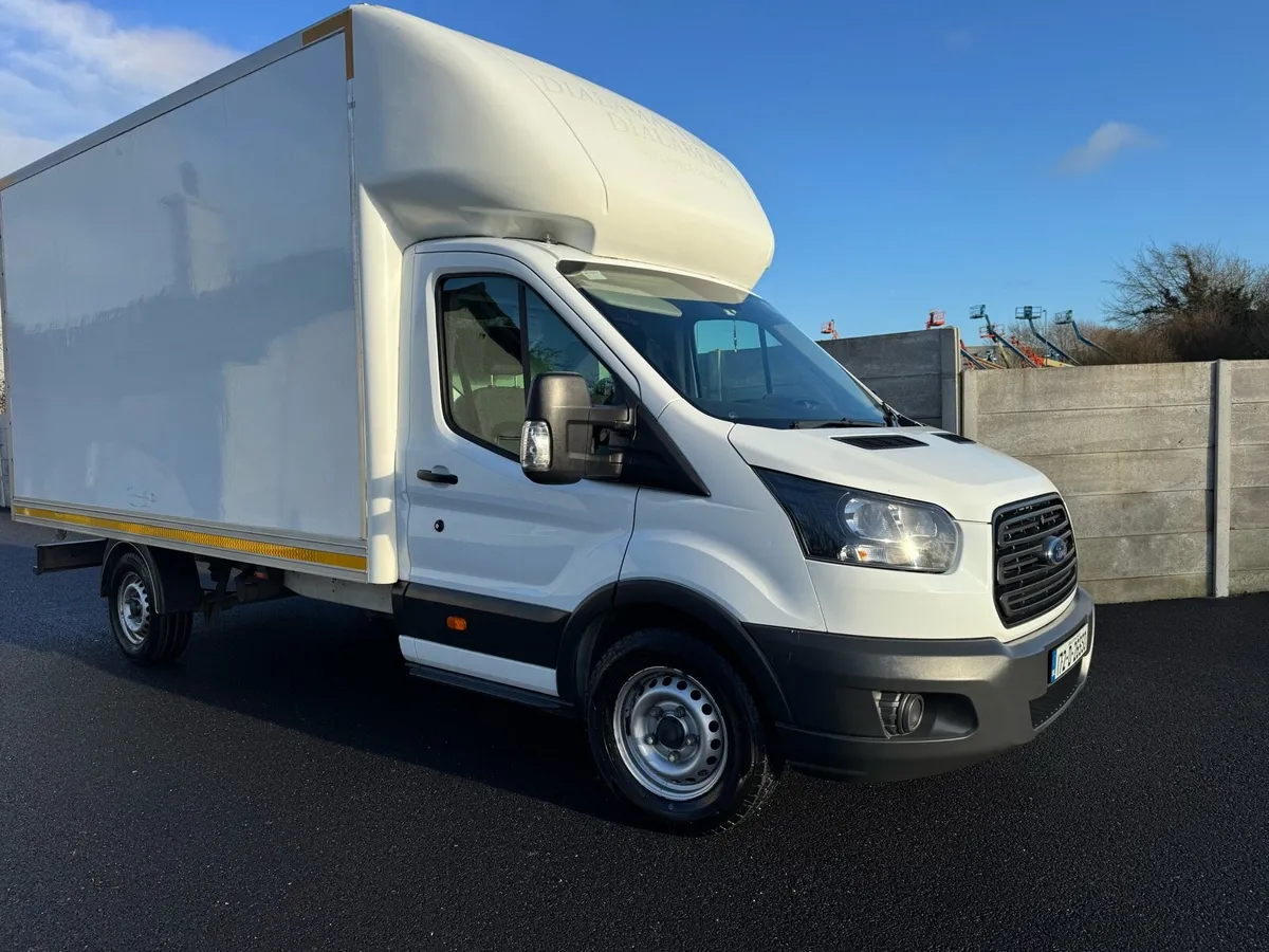 Ford transit Luton - Image 4