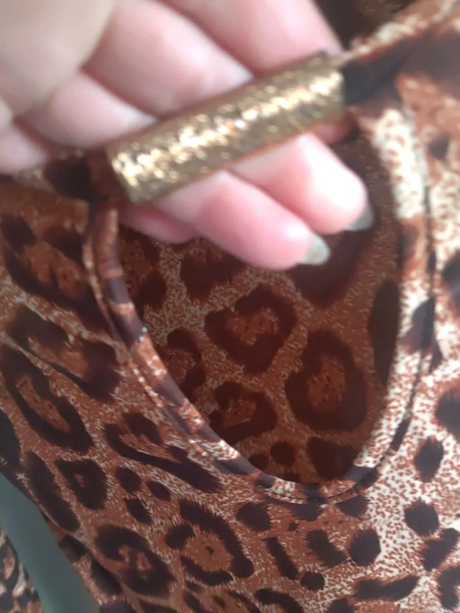 Leo animal print top size fits Xs s small m - Image 3