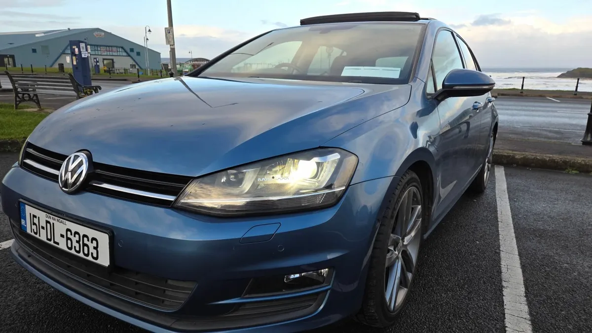 2015 VW Golf | Max Spec|Sunroof| New NCT| 65K only - Image 1