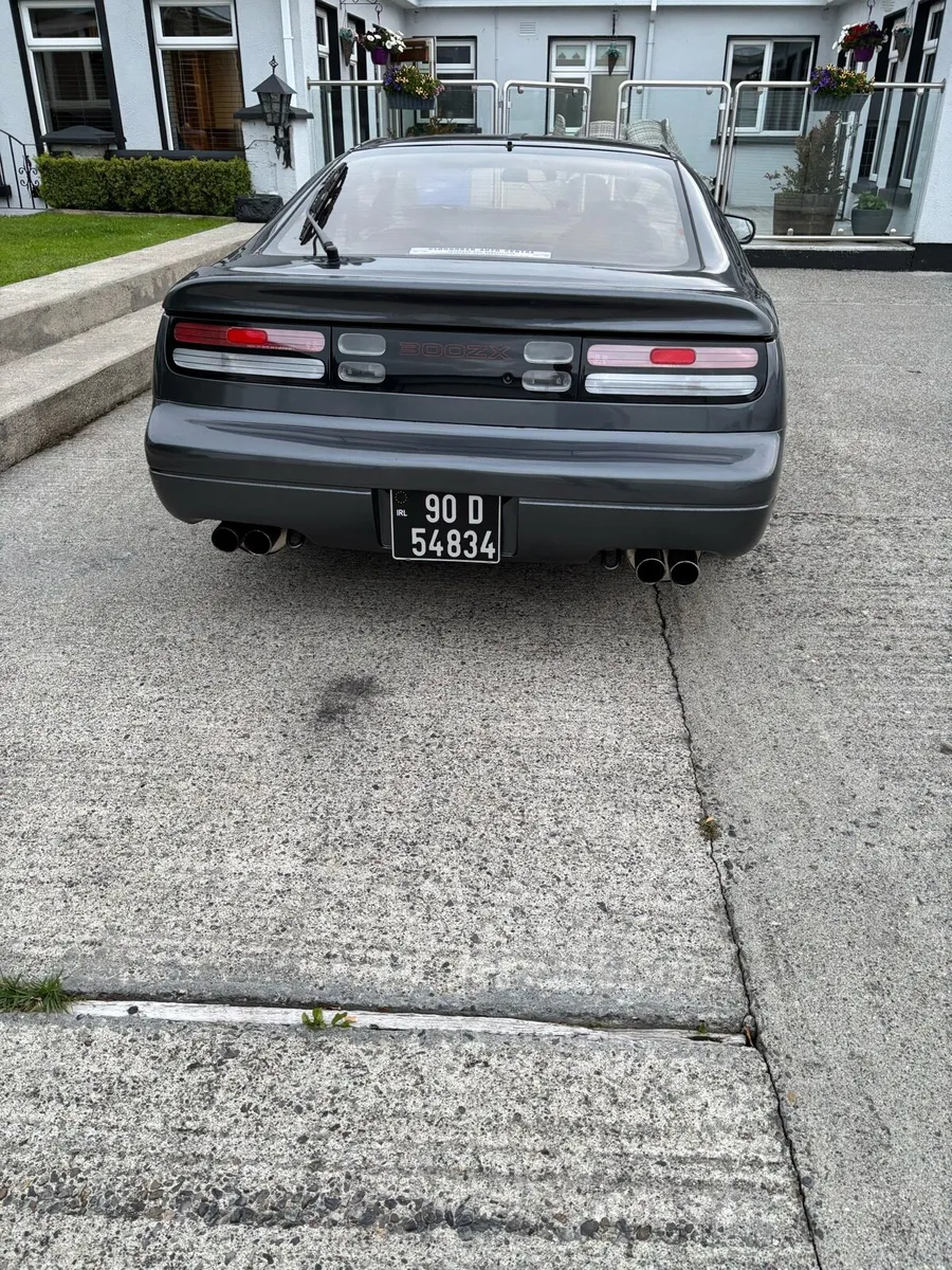 Nissan 300zx - Image 3
