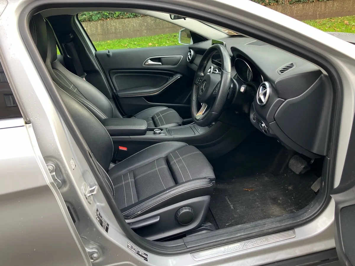 Mercedes Gla 200d Auto - Image 4