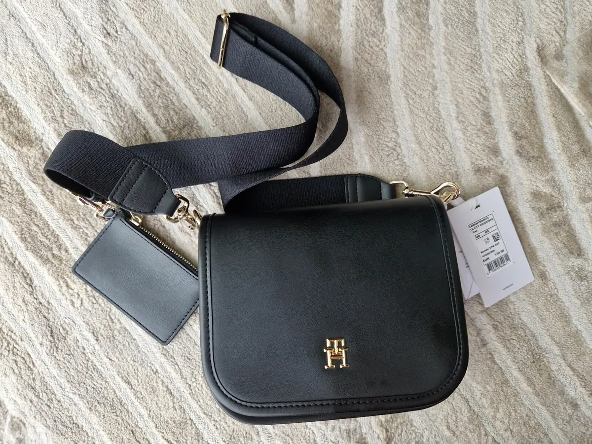 Genuine Tommy Hilfiger handbag - Image 1