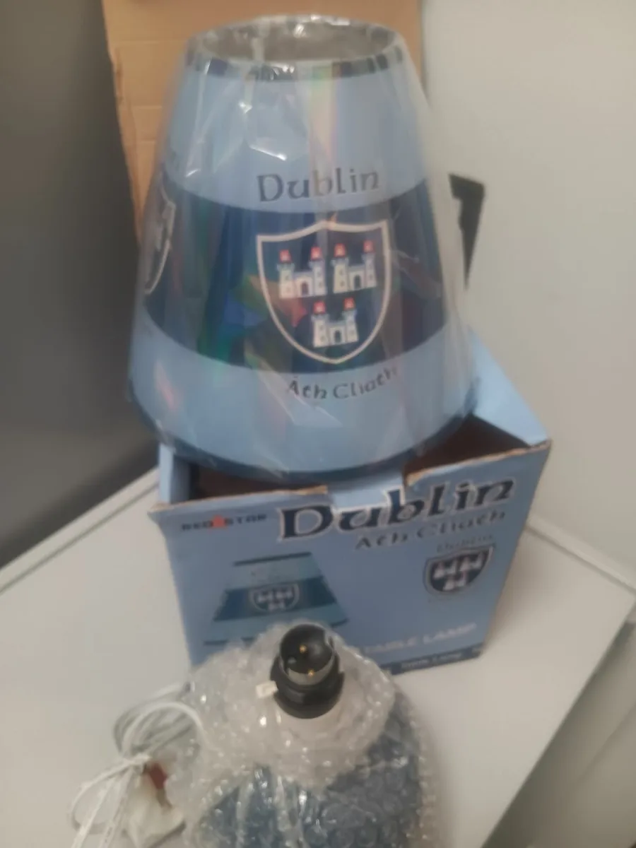 Dublin gaa table lamp - Image 3