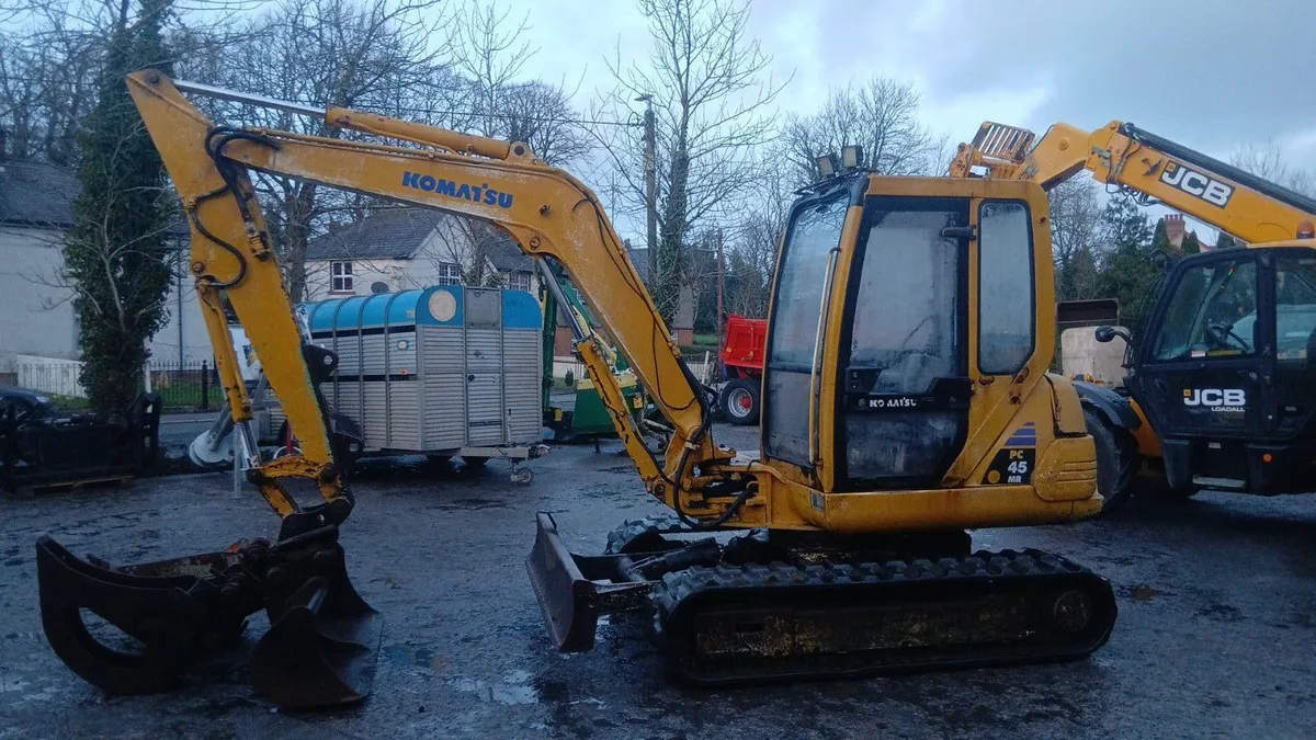 Komatsu 4.5 Ton - Image 1