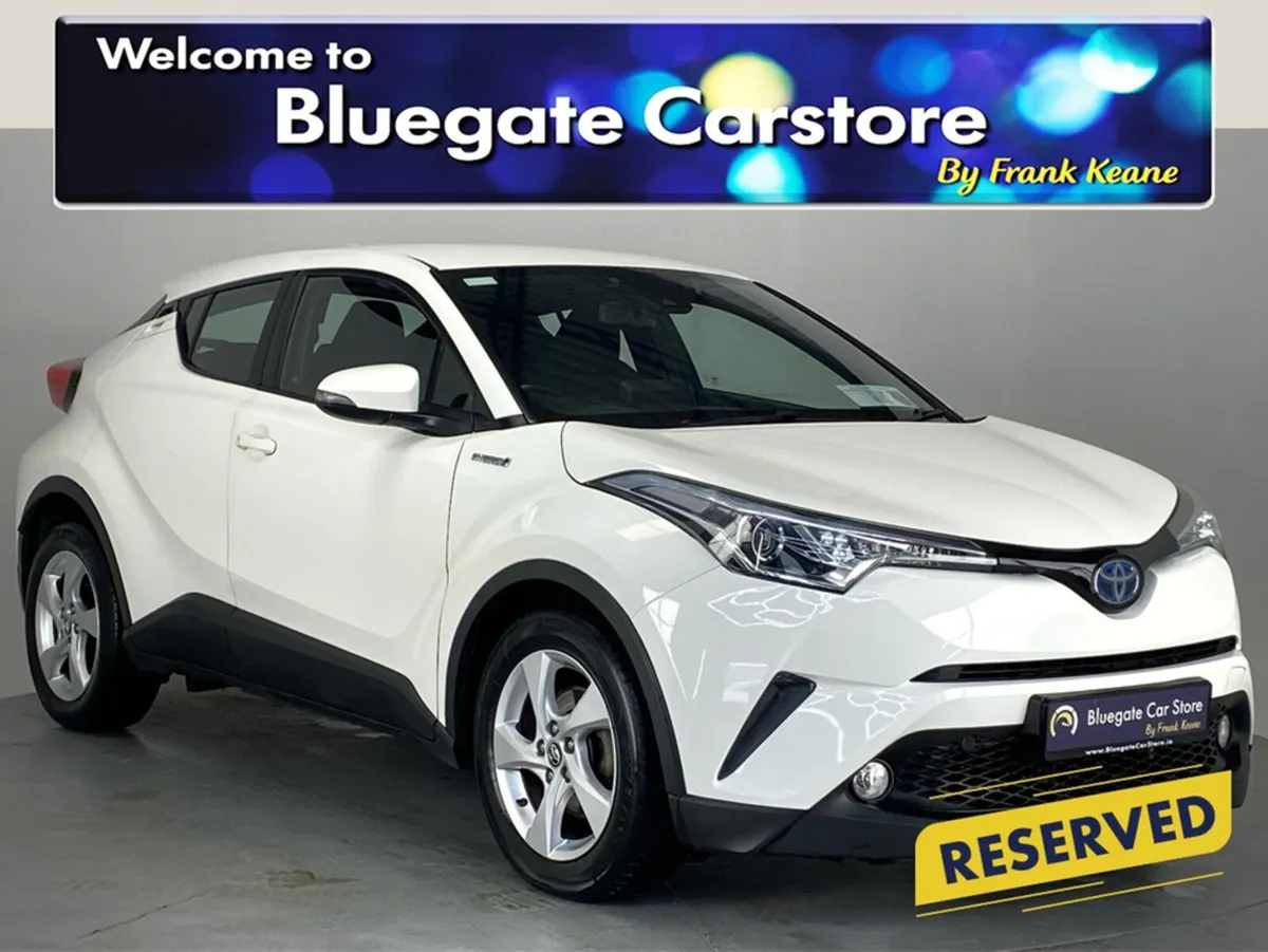 Toyota C-HR HYBRID LUNA 4DR AUTO**SEMI DIGITAL DAS - Image 1