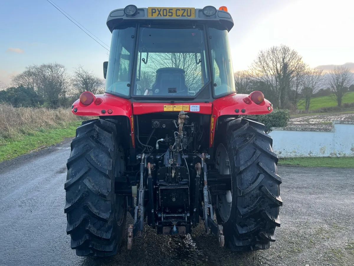 Massey Ferguson 6455 - Image 4