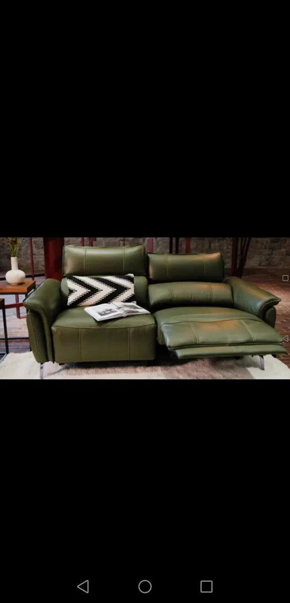 *CLEARANCE* Demo Leather Powered Recliner Armchair - Image 3