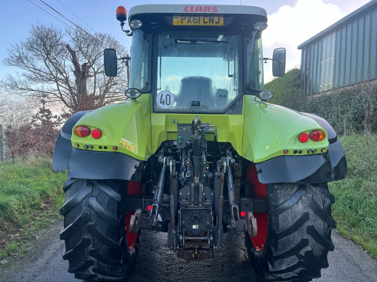 Claas Arion 520 - Image 4