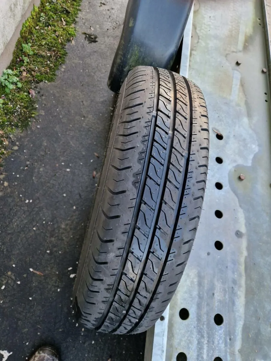 Brian James tilt bed - Image 3