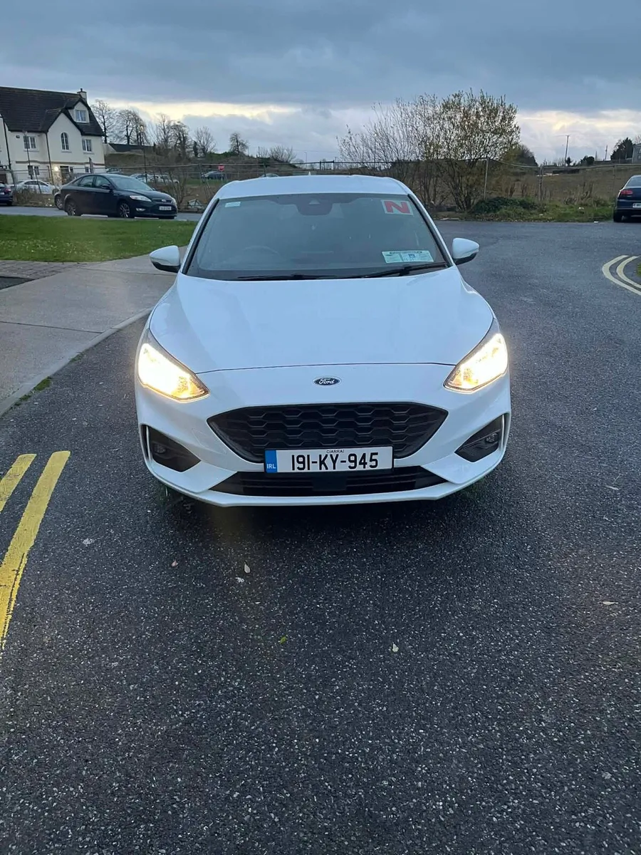 2019 ford focus st line immaculate condition - Image 1